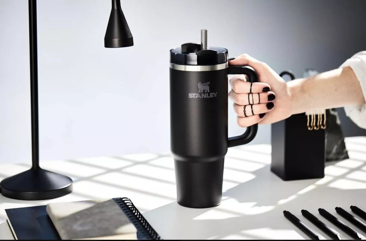 Stanley Quencher H2.0 Flowstate – Vaso Térmico Aislado al Vacío de 40 oz