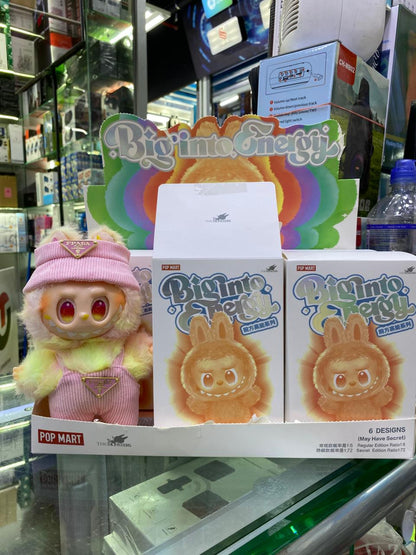 Labubu Ultima Generación Big Into Energy Popmart + Vestido Sorpresa