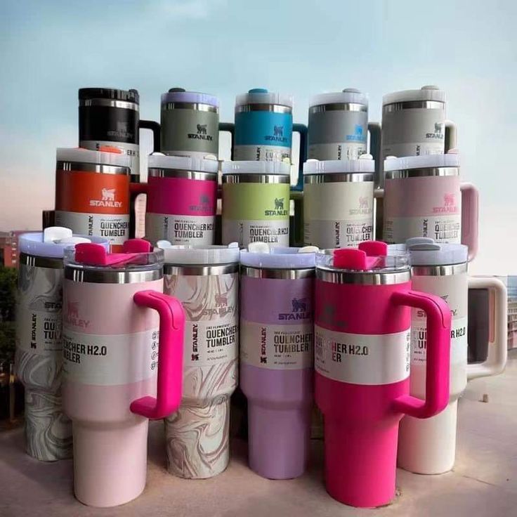 Stanley Quencher H2.0 Flowstate – Vaso Térmico Aislado al Vacío de 40 oz - Camva Store